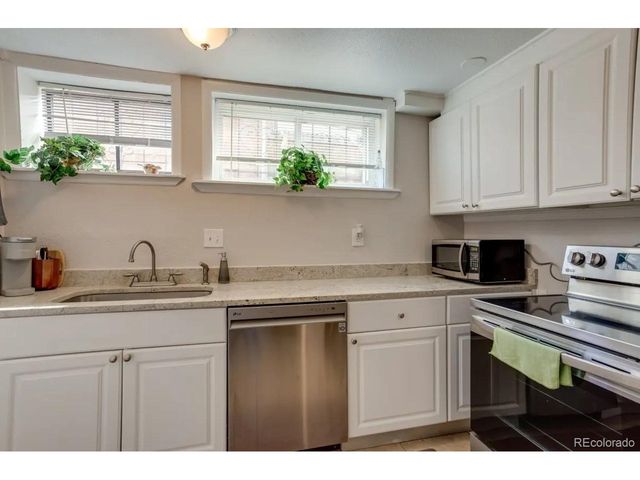 3243 Kearney St, Denver, CO 80207