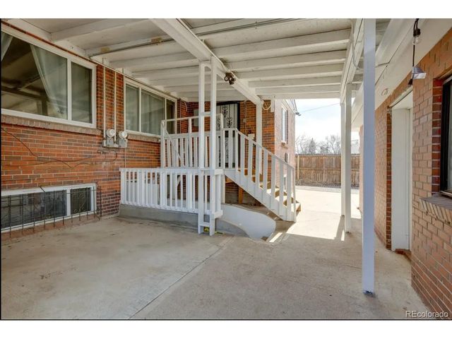 3243 Kearney St, Denver, CO 80207