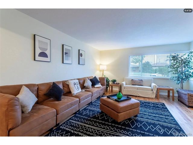3243 Kearney St, Denver, CO 80207