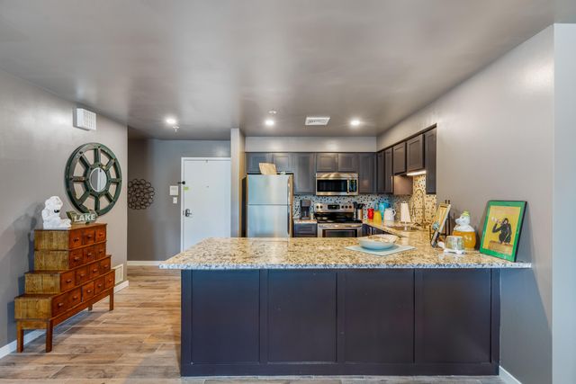 57200 E Highway 125 Unit 3721, Monkey Island, OK 74331