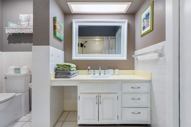 57200 E Highway 125 Unit 3721, Monkey Island, OK 74331