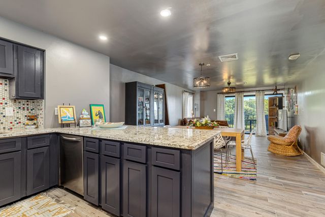 57200 E Highway 125 Unit 3721, Monkey Island, OK 74331