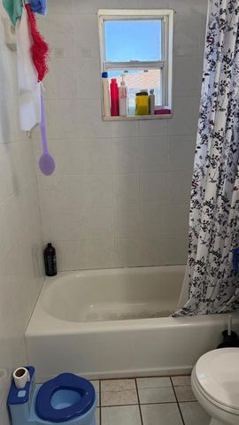 1221 E 28TH AVENUE, Tampa, FL 33605