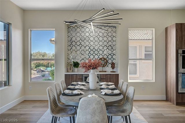 4574 Fiore Bella Boulevard, Las Vegas, NV 89135