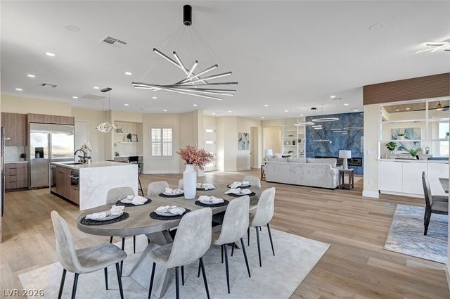 4574 Fiore Bella Boulevard, Las Vegas, NV 89135