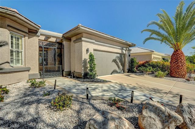 4574 Fiore Bella Boulevard, Las Vegas, NV 89135