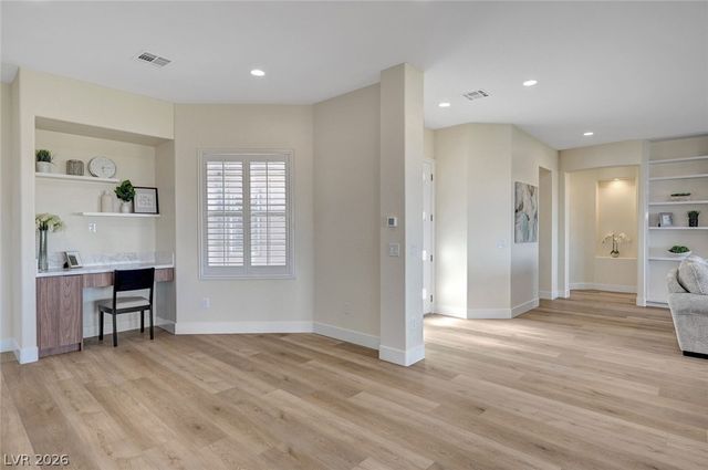 4574 Fiore Bella Boulevard, Las Vegas, NV 89135