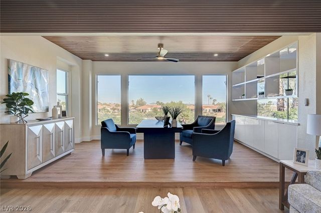 4574 Fiore Bella Boulevard, Las Vegas, NV 89135