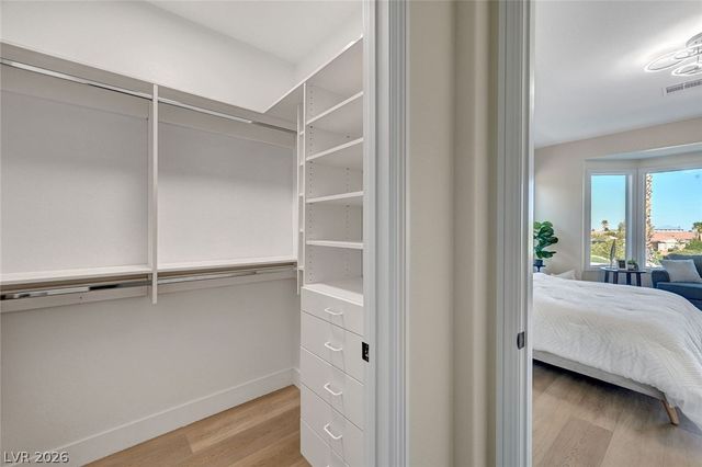 4574 Fiore Bella Boulevard, Las Vegas, NV 89135