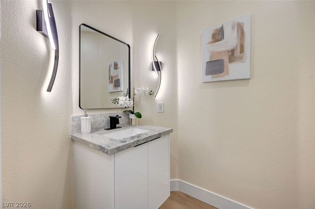 4574 Fiore Bella Boulevard, Las Vegas, NV 89135