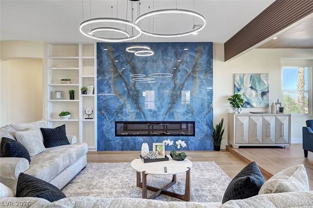 4574 Fiore Bella Boulevard, Las Vegas, NV 89135