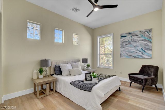 4574 Fiore Bella Boulevard, Las Vegas, NV 89135