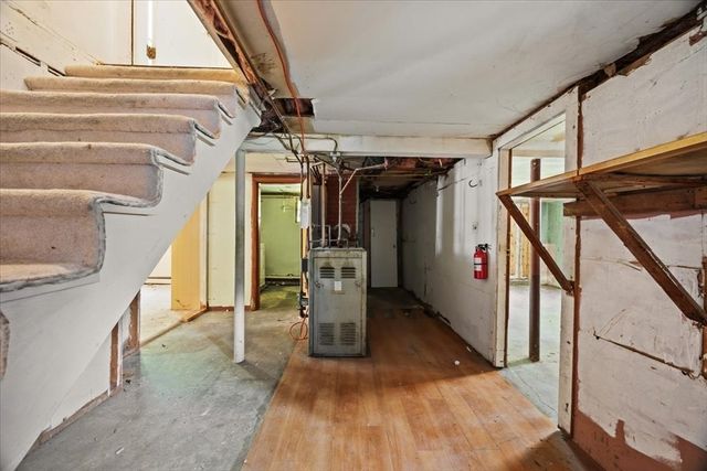 39 Norman Ave, Taunton, MA 02780