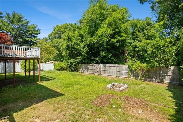 39 Norman Ave, Taunton, MA 02780