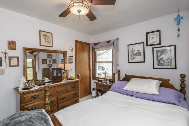 3515 S 1st PLACE, Milwaukee, WI 53207