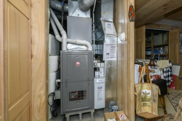 3515 S 1st PLACE, Milwaukee, WI 53207