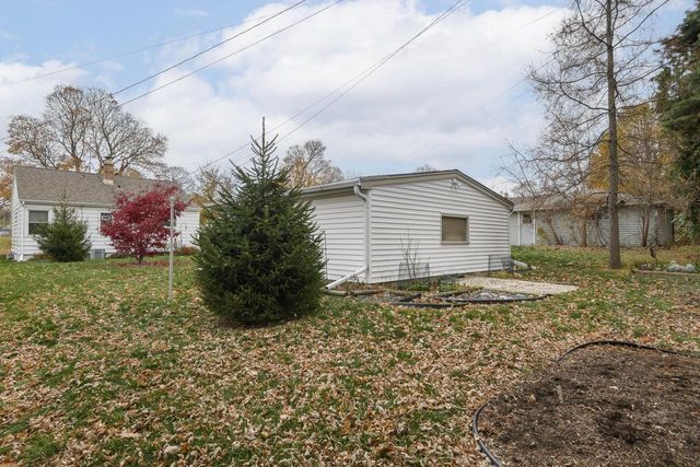 3515 S 1st PLACE, Milwaukee, WI 53207