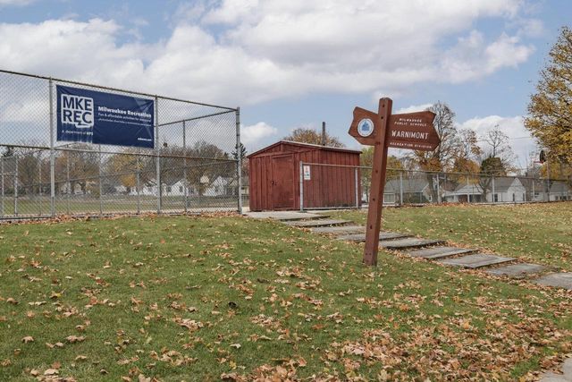 3515 S 1st PLACE, Milwaukee, WI 53207