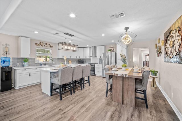 1409 Avenue I, South Houston, TX 77587