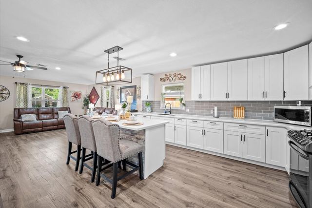 1409 Avenue I, South Houston, TX 77587