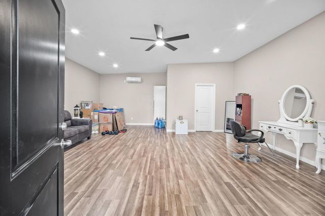 1409 Avenue I, South Houston, TX 77587