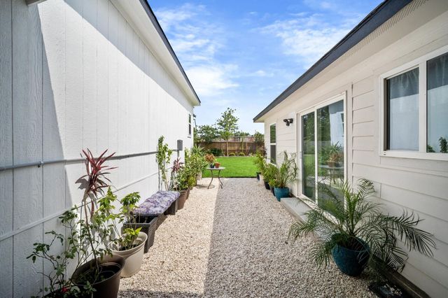 1409 Avenue I, South Houston, TX 77587