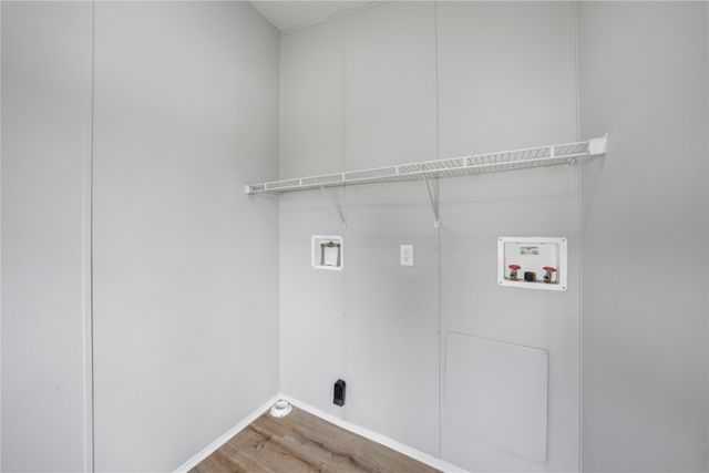 152 Pond View Drive, Decatur, TX 76234