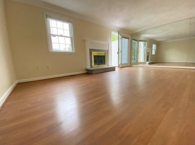 546 Lincoln St 546, Waltham, MA 02451