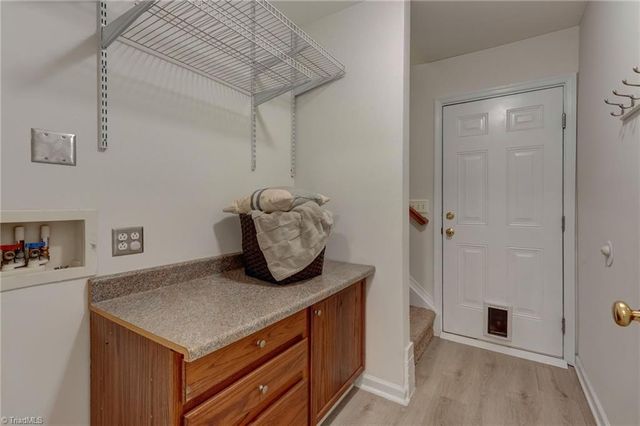 5198 Woodhollow Road, Mcleansville, NC 27301