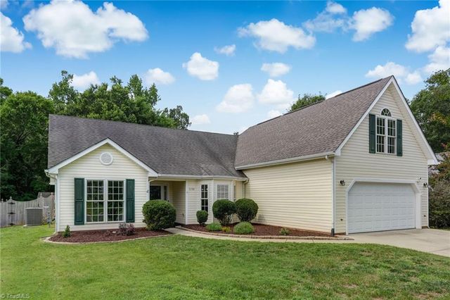 5198 Woodhollow Road, Mcleansville, NC 27301