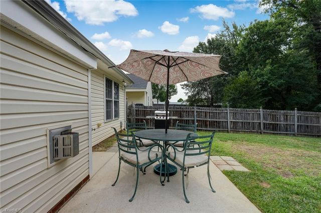 5198 Woodhollow Road, Mcleansville, NC 27301