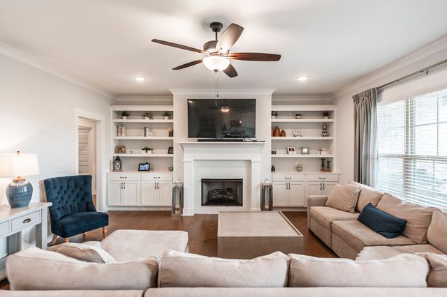 139 Compton St, Gallatin, TN 37066