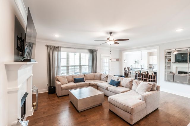 139 Compton St, Gallatin, TN 37066