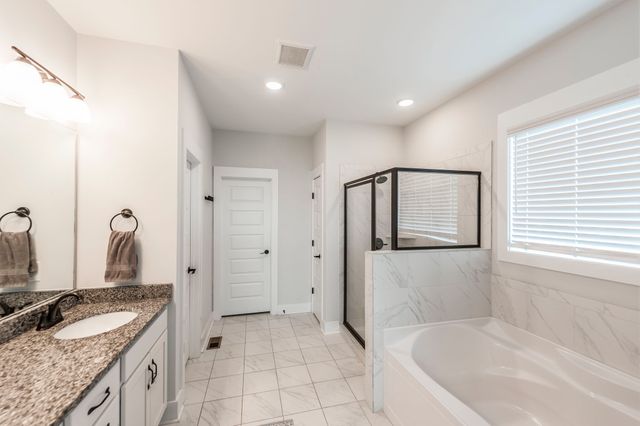139 Compton St, Gallatin, TN 37066