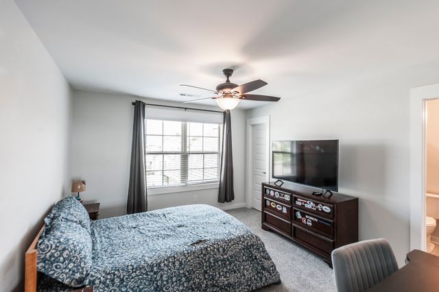 139 Compton St, Gallatin, TN 37066