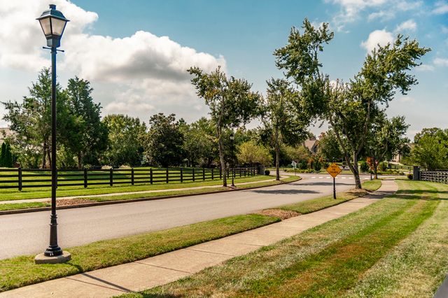 139 Compton St, Gallatin, TN 37066