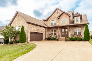 139 Compton St, Gallatin, TN 37066