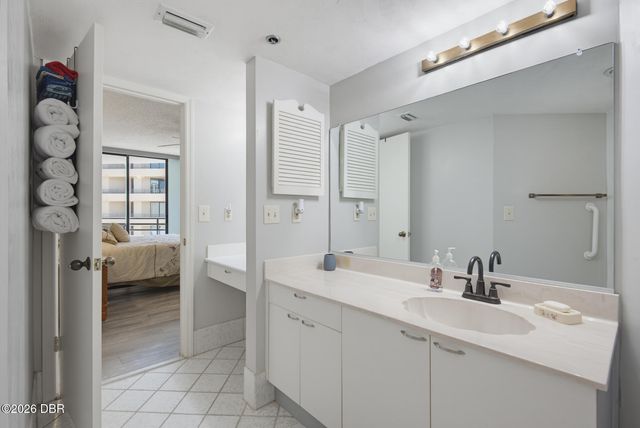 3013 S Atlantic Ave Apt 902, Daytona Beach Shores, FL 32118
