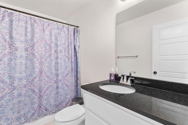 1740 Betenbough Way, Webb City, MO 64870