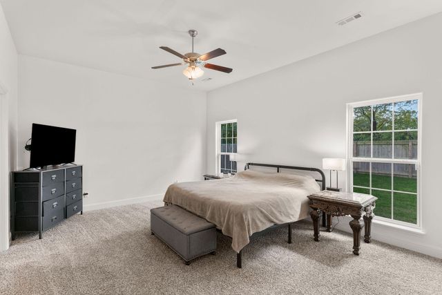 1740 Betenbough Way, Webb City, MO 64870