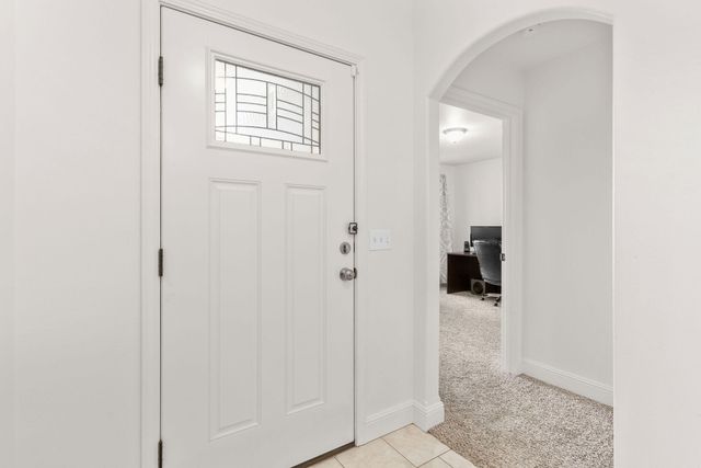 1740 Betenbough Way, Webb City, MO 64870