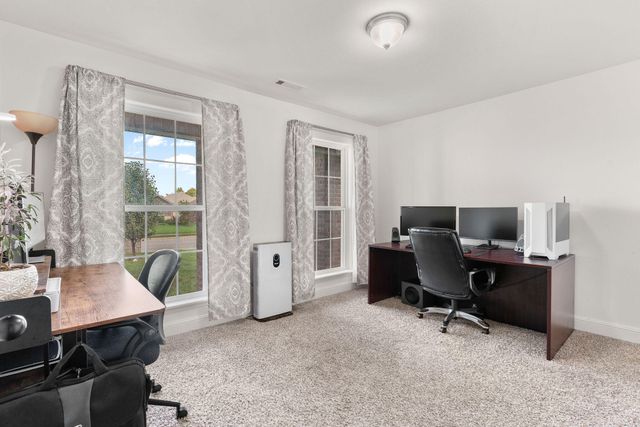 1740 Betenbough Way, Webb City, MO 64870