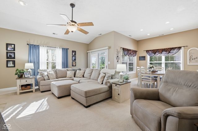 5975 S County Road 700 E, Plainfield, IN 46168