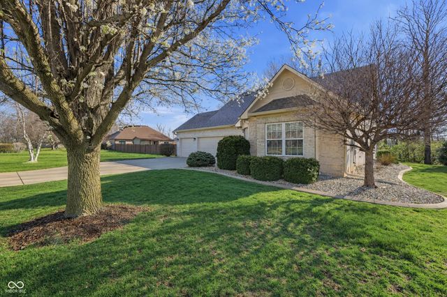 5975 S County Road 700 E, Plainfield, IN 46168