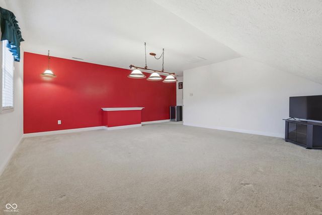 5975 S County Road 700 E, Plainfield, IN 46168