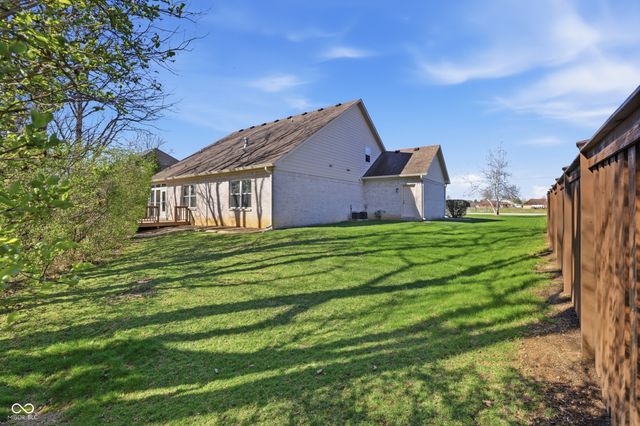 5975 S County Road 700 E, Plainfield, IN 46168