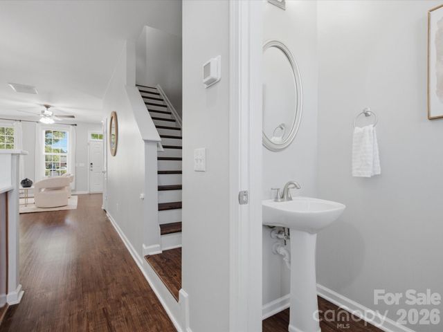 9533 Longstone Lane, Charlotte, NC 28277