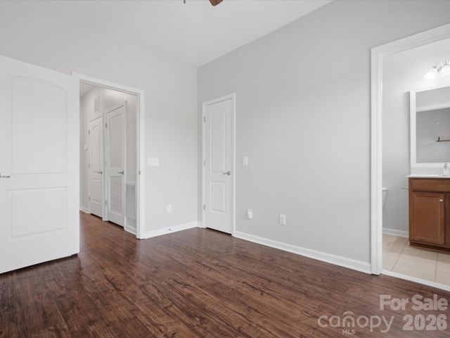 9533 Longstone Lane, Charlotte, NC 28277