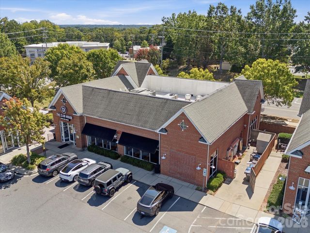 9533 Longstone Lane, Charlotte, NC 28277