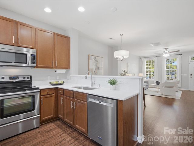 9533 Longstone Lane, Charlotte, NC 28277